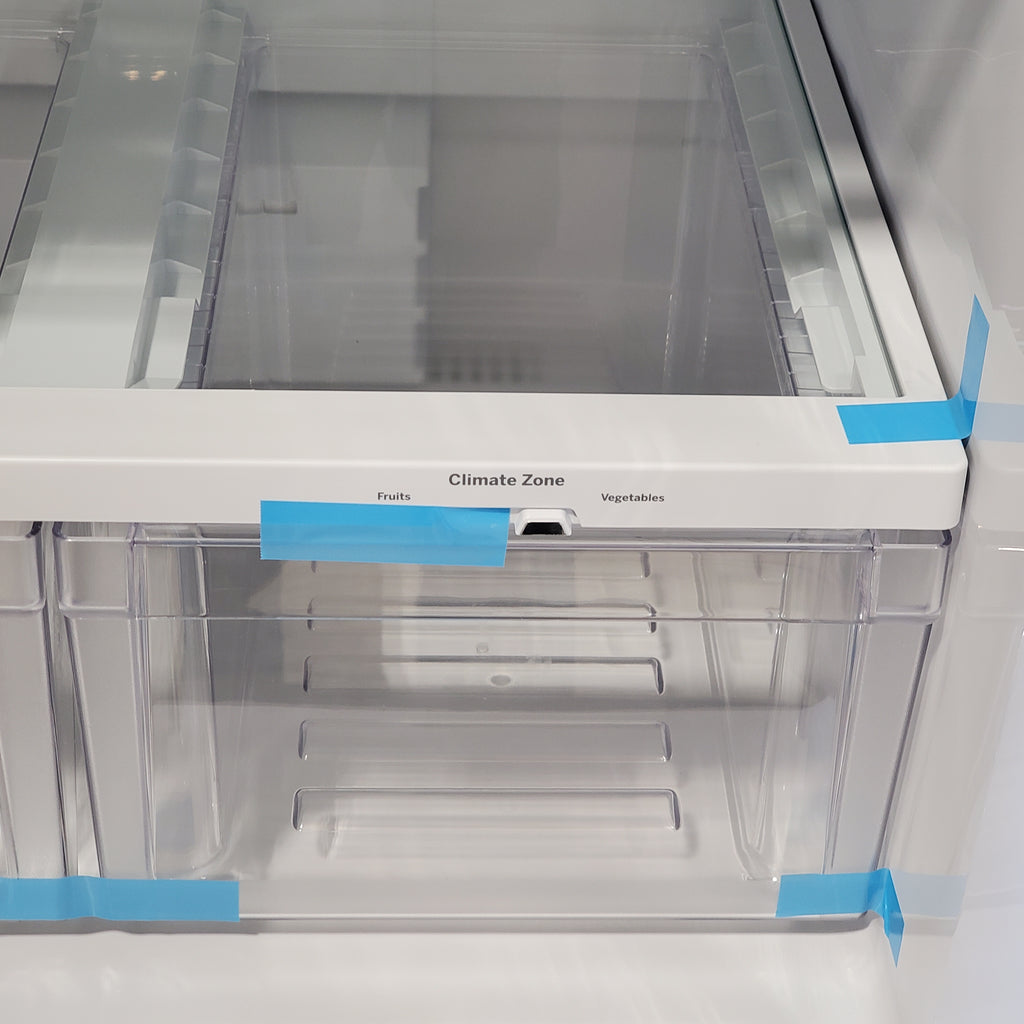 Pictures of 30" Wide GE® Fingerprint Resistant Stainless ENERGY STAR® 21.0 Cu. Ft. Bottom-Freezer Refrigerator with Ice Maker GDE21EYKFS - Open Box - Neu Appliance Outlet - Discount Appliance Outlet in Austin, Tx