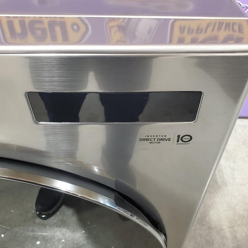Pictures of LG 4.5 cu. ft. Smart Front Load Washer with TurboWash® 360° and ezDispense® WM5700HVA - Scratch & Dent (MInor) and LG Smart Mega Capacity 7.8 Cu. Ft. Front Load Dryer with Dual Inverter Heat Pump Technology DLHC5502V - Scratch & Dent (Minor) and - Neu Appliance Outlet - Discount Appliance Outlet in Austin, Tx