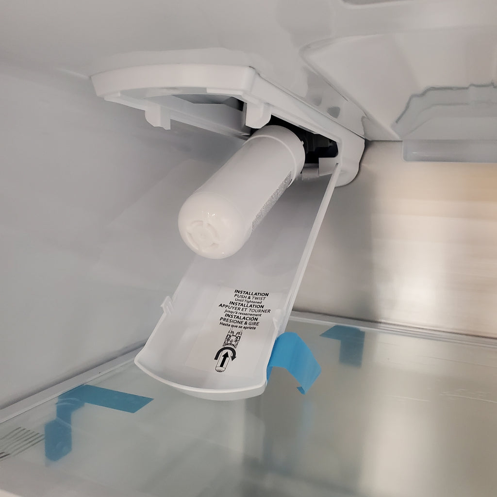 LG 27 cu. ft. Smart Counter-Depth MAX™ French Door Refrigerator with Linear Cooling™ and Internal Water Dispenser 3SD924 - LRFLC2706S - Open Box