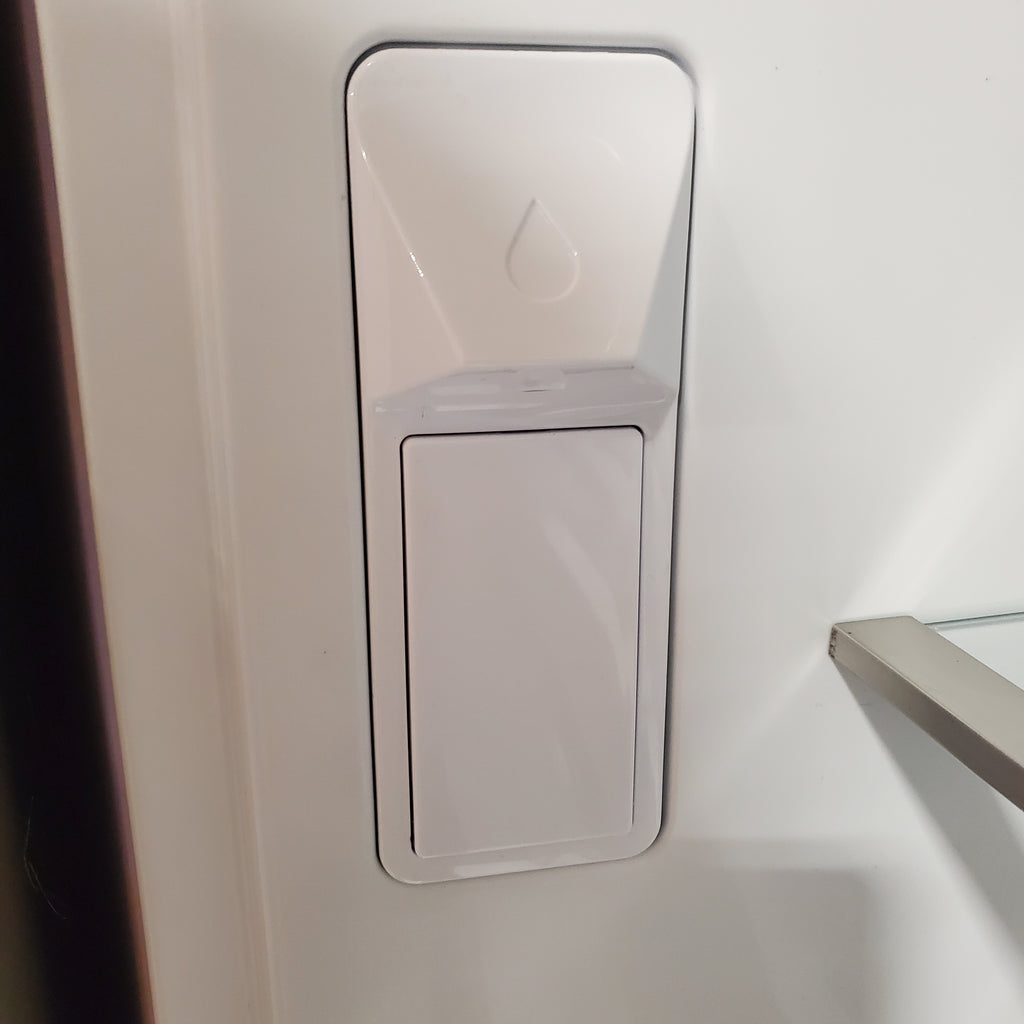 Frigidaire Gallery 20 Cu. Ft. 30" Wide Standard-Depth French Door Refrigerator in Stainless Steel 25139SD773 - GRFN2023AF - Scratch & Dent (Moderate)