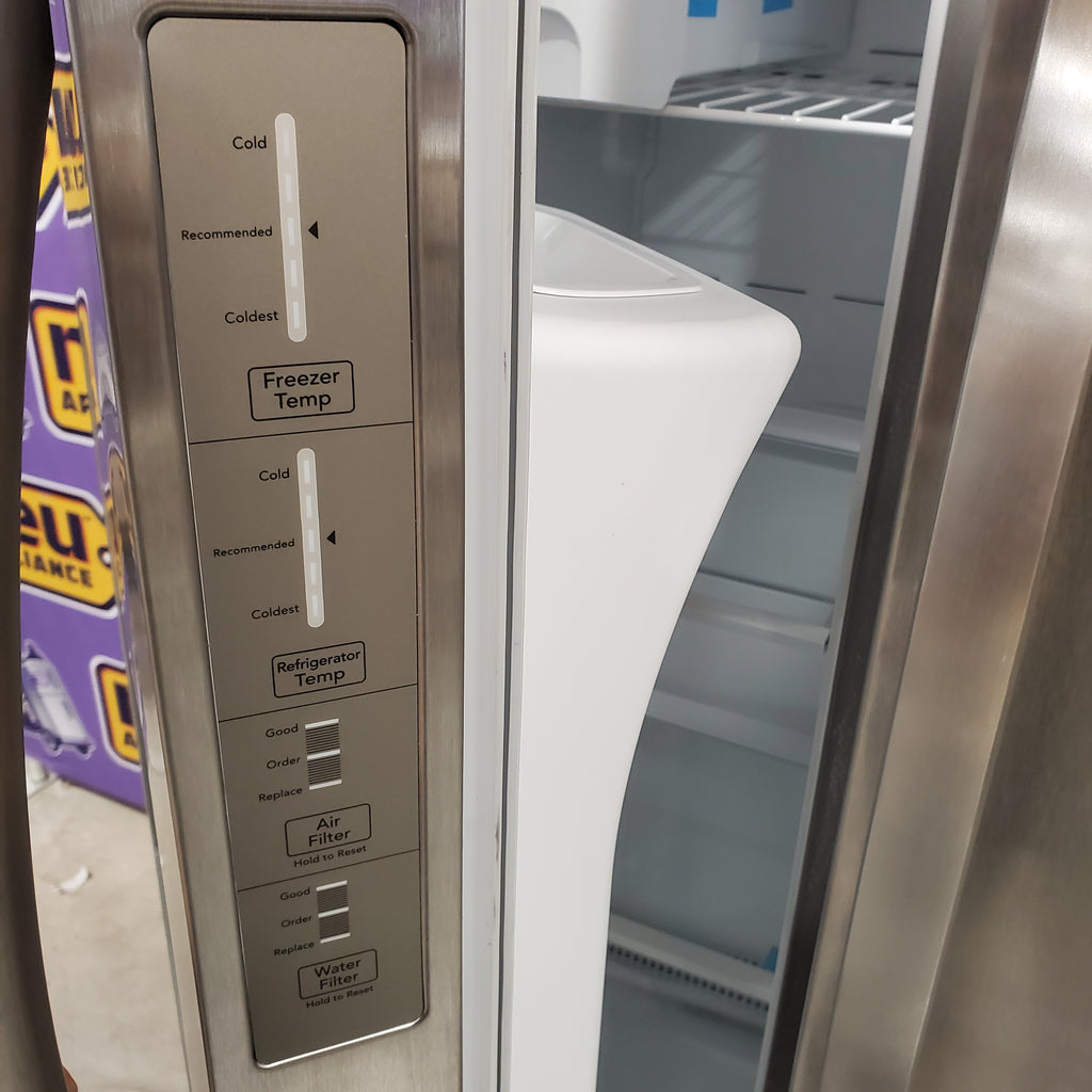 Pictures of Frigidaire 22 Cu. Ft. Counter-Depth Side-by-Side Refrigerator in Stainless Steel 3SD815 - FRSC2333AS - Scratch & Dent (Moderate) - Neu Appliance Outlet - Discount Appliance Outlet in Austin, Tx