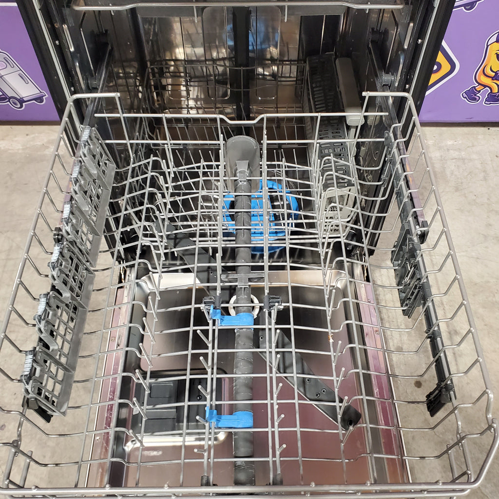 Pictures of Frigidaire Gallery 24" Built-In Dishwasher in Stainless Steel 05CR058 - LGID2478SF - Certified Refurbished - Neu Appliance Outlet - Discount Appliance Outlet in Austin, Tx