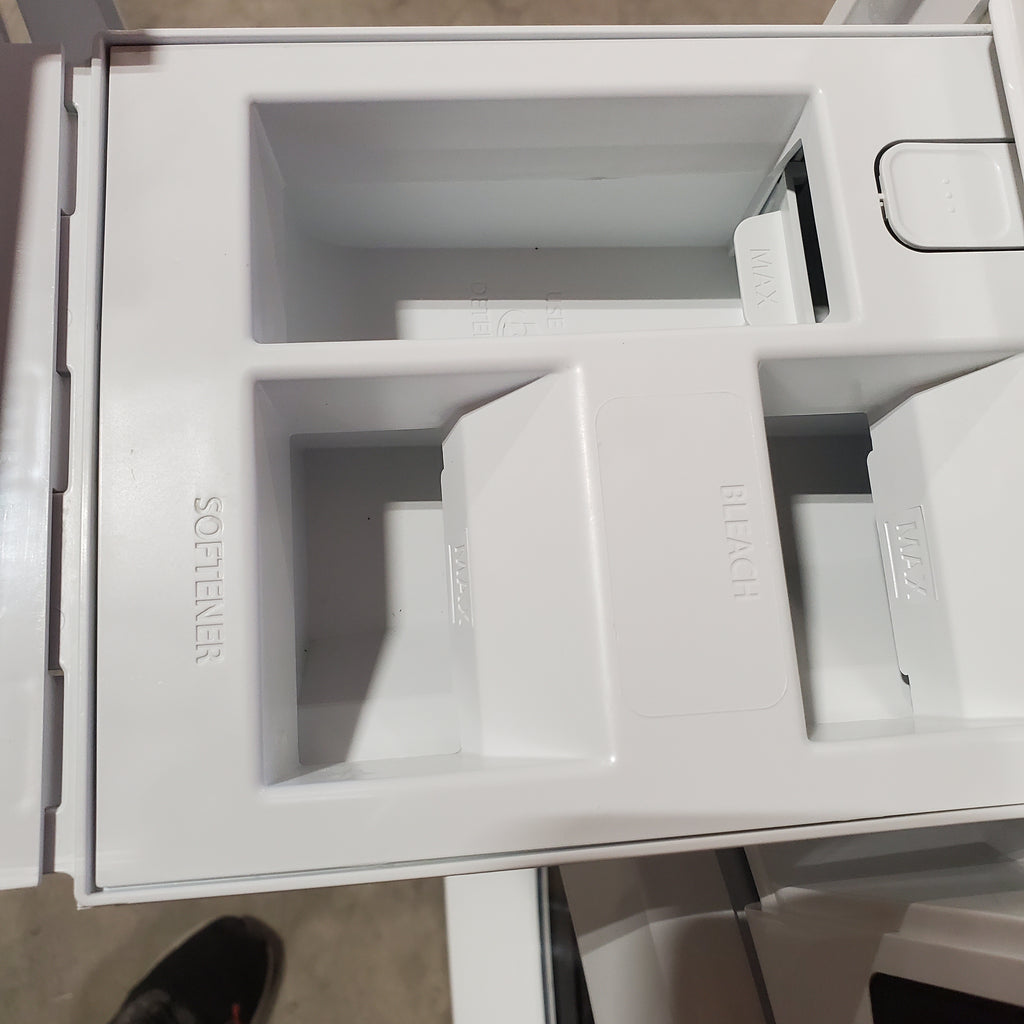 Pictures of Whirlpool White Closet Depth Front Load 4.3 Cu. Ft. Washer with Intuitive Controls and Single Load Dispenser 31132SD92 - WFW560CHW - Scratch and Dent (Major) - Neu Appliance Outlet - Discount Appliance Outlet in Austin, Tx