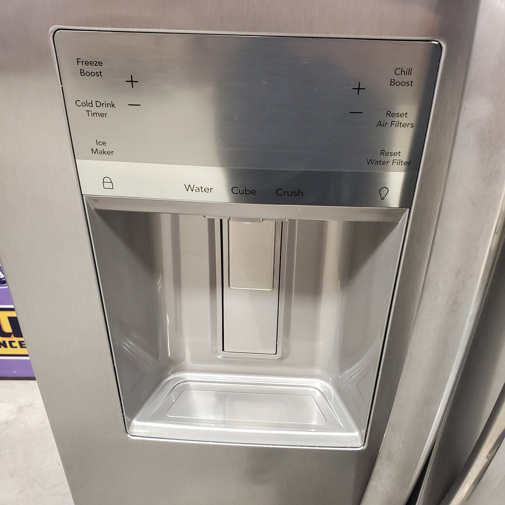 Frigidaire Gallery 22 Cu. Ft. 33" Standard-Depth Side-by-Side Refrigerator 20SD019 - GRSS2352AF - Scratch & Dent (Minor)