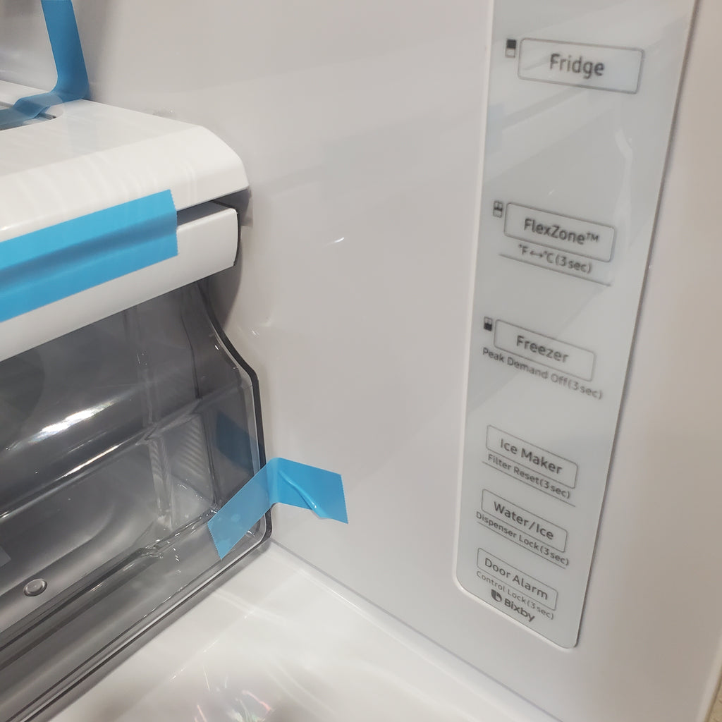 Pictures of Fingerprint-Resistant Stainless Steel ENERGY STAR Samsung 28 cu. ft. 4 Door French Door Refrigerator with FlexZone Drawer RF28R7201SR - Scratch & Dent - Minor - Neu Appliance Outlet - Discount Appliance Outlet in Austin, Tx