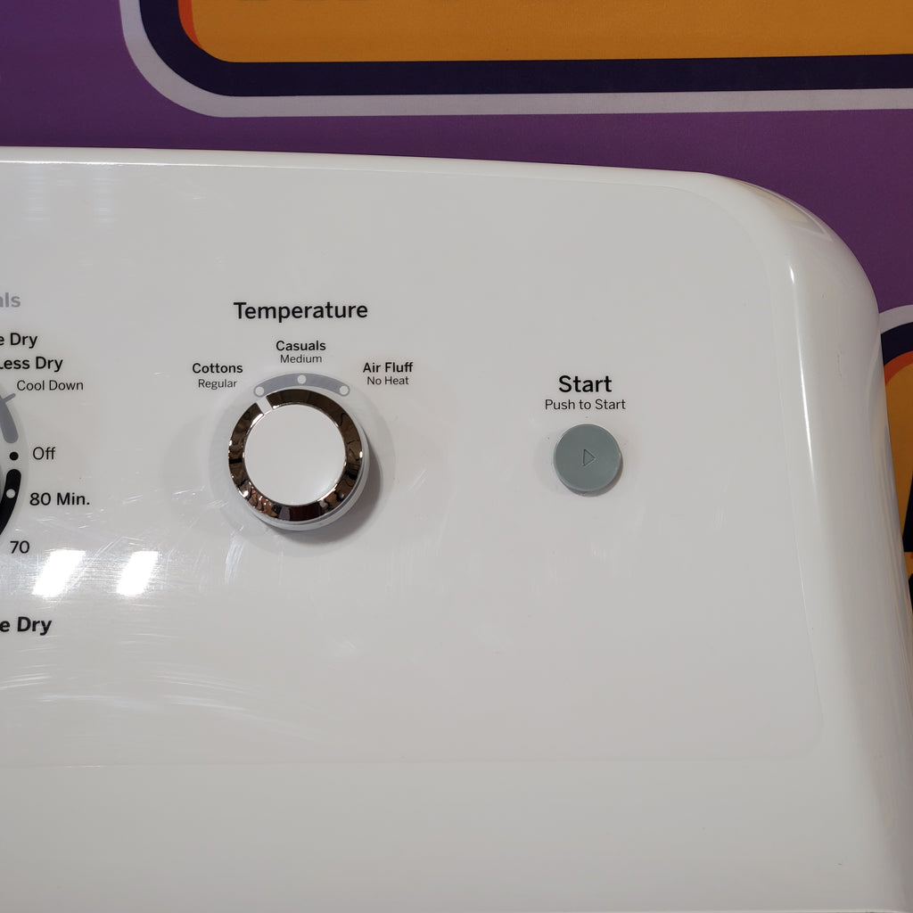 GE 6.2 cu. ft. Capacity Gas Dryer with Up To 120 ft. Venting and Shallow Depth in White GTX33GASKWW - Scratch& Dent (Minor)