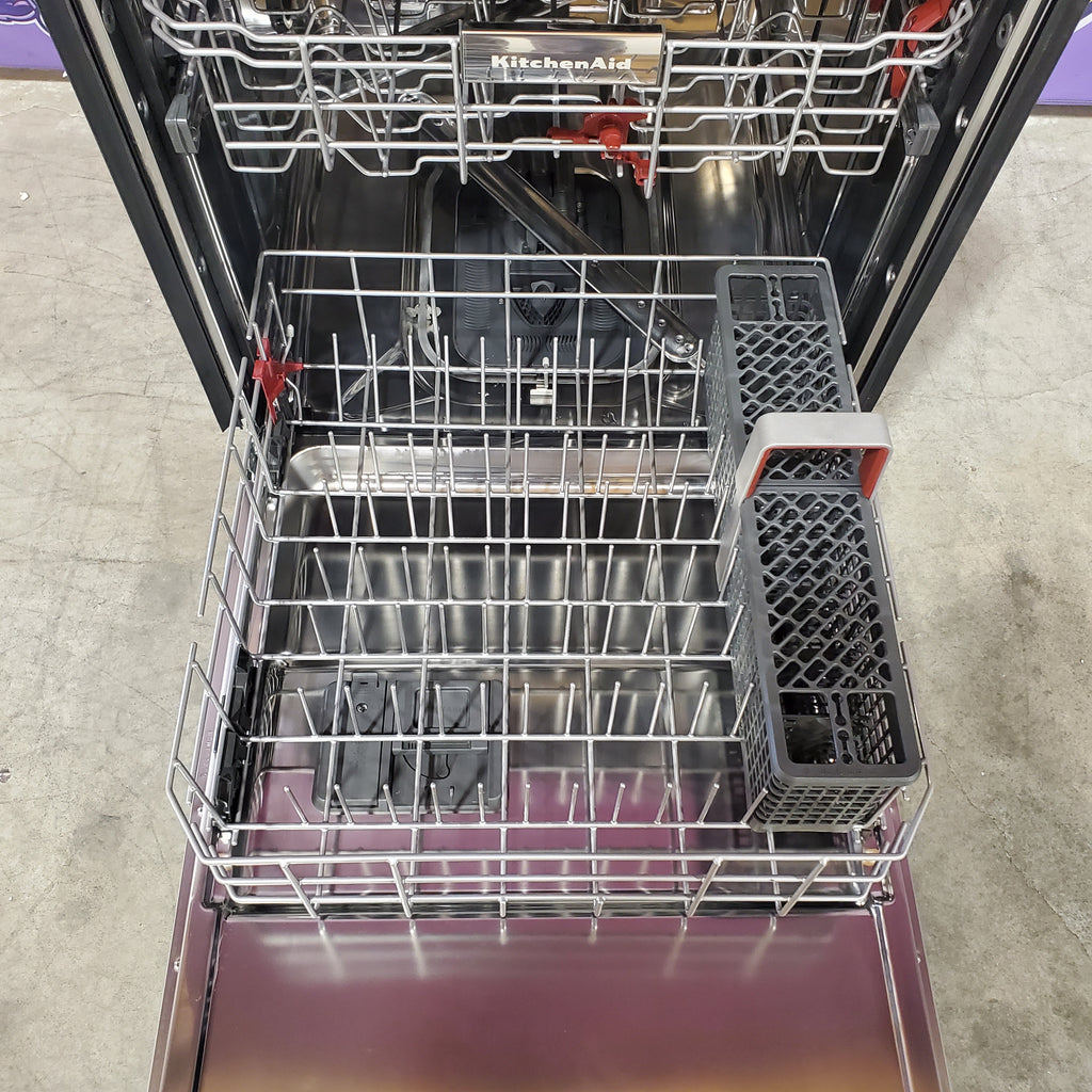 Pictures of KitchenAid 24-in Front Control Built-in Dishwasher with Third Rack, ProWash, ProDry Max , 44-Decibel 30131SD49 - KDFS424S - Scratch & Dent (Minor) - Neu Appliance Outlet - Discount Appliance Outlet in Austin, Tx