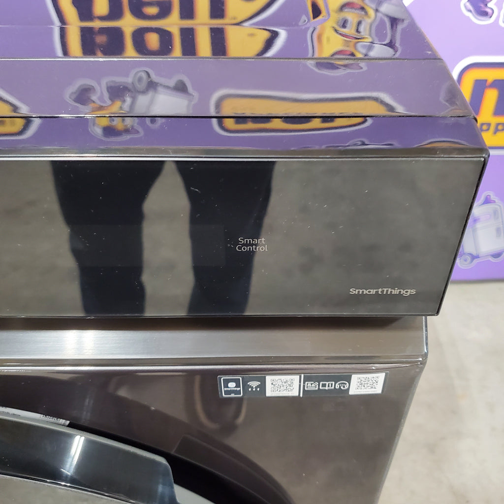 Pictures of Samsung Bespoke 5.3 cu. ft. Ultra Capacity Front Load Washer with Super Speed Wash and AI Smart Dial in Brushed Black WF53BB8700AV - Scratch & Dent (Minor) - Neu Appliance Outlet - Discount Appliance Outlet in Austin, Tx