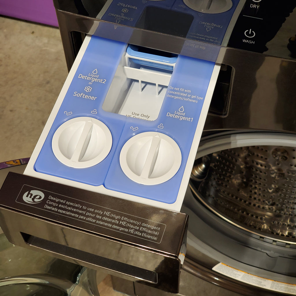 LG Single Unit Front Load WashTower™ with Center Control® 5.0 cu.ft. Washer and 7.4 cu.ft. Electric Dryer in Black Steel 5SD274 - WKEX300HBA - Scratch & Dent (Minor)