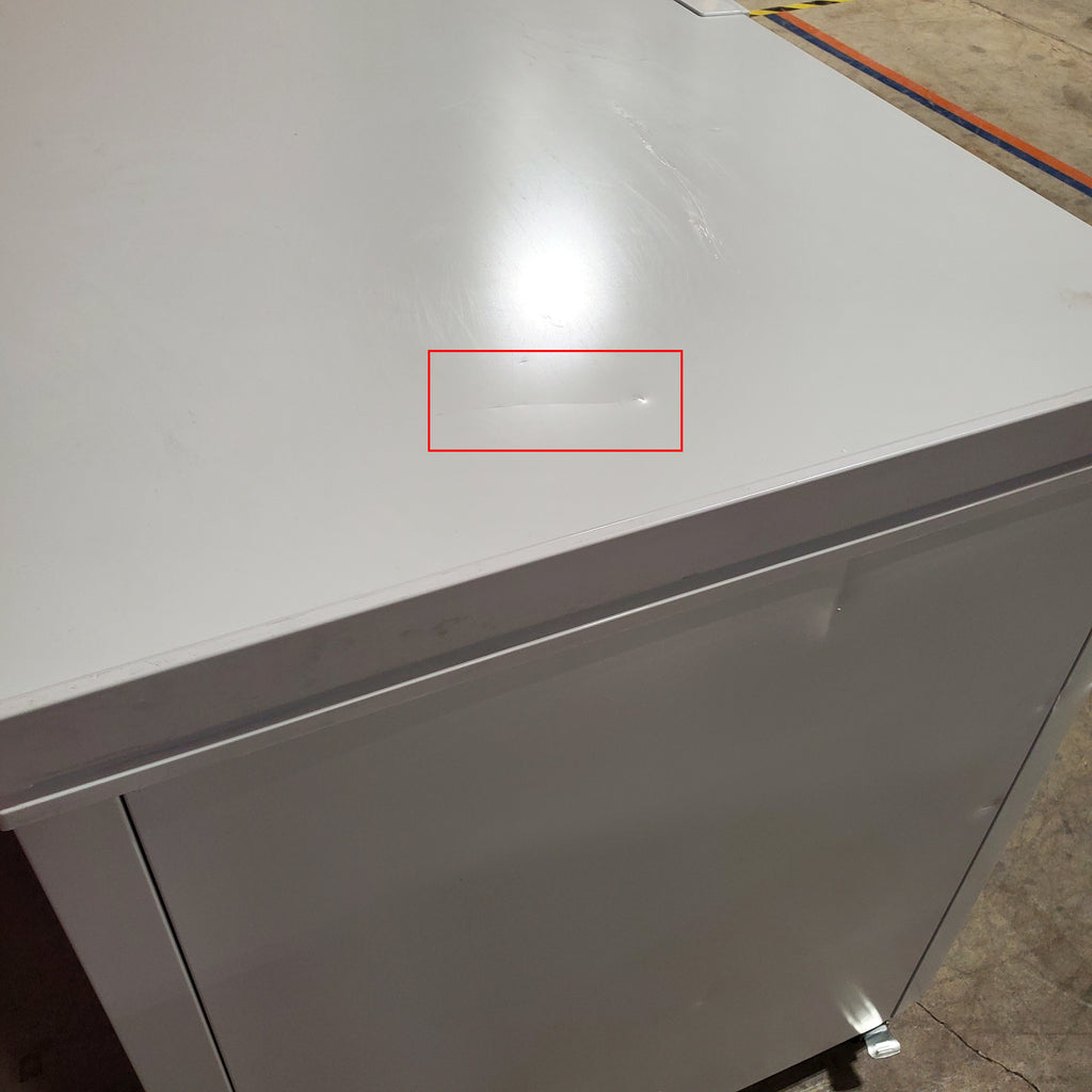 Pictures of Frigidaire 15 Cu. Ft. Garage Ready Chest Freezer 25SD037 - FFCL1542AW - Scratch & Dent (Minor) - Neu Appliance Outlet - Discount Appliance Outlet in Austin, Tx