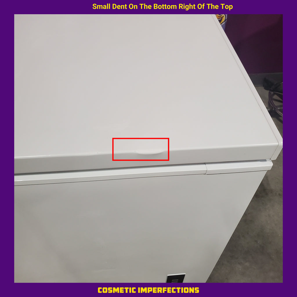 Pictures of Frigidaire 25 Cu. Ft. Garage Ready Chest Freezer with LED Light and Adjustable Temperature Control 20SD146 - FFCL2542AW - Scratch & Dent (Moderate) - Neu Appliance Outlet - Discount Appliance Outlet in Austin, Tx
