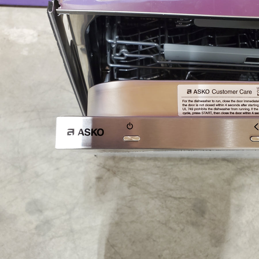 Asko Dishwasher in TouchProof Stainless Steel  11111NEW65 - DBI663IS - Scratch & Dent (Minor)