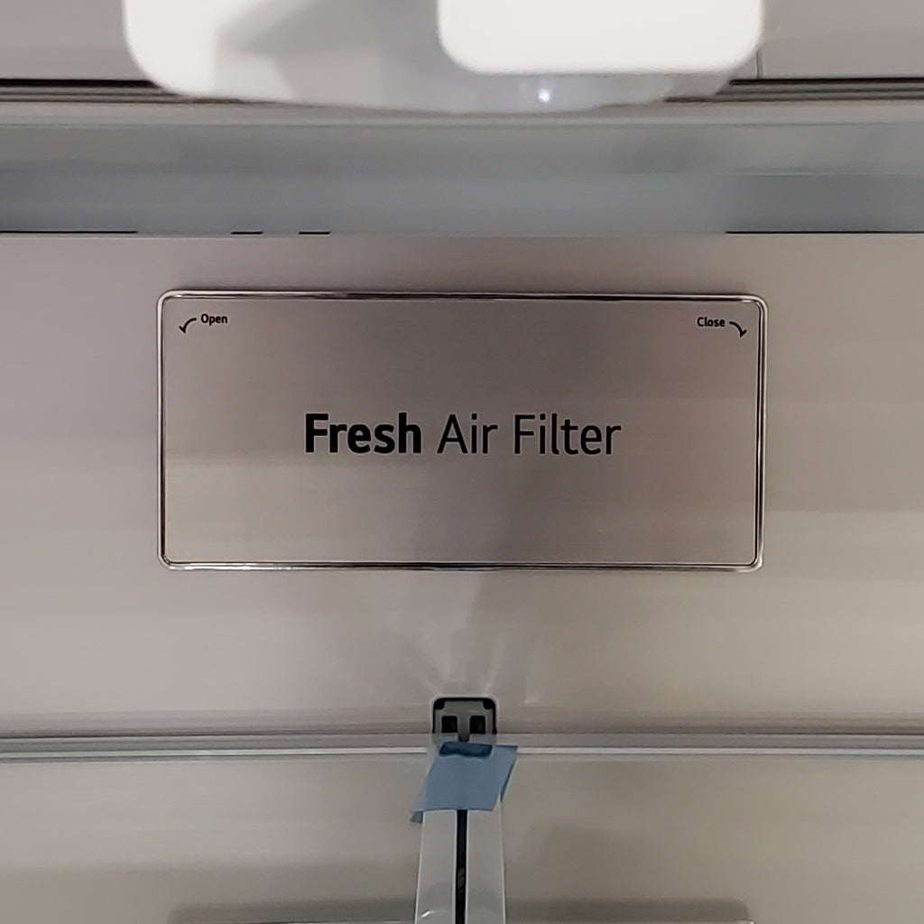 Pictures of LG 27 cu. ft. Smart Counter-Depth MAX™ French Door Refrigerator with Linear Cooling™ and Internal Water Dispenser LRFLC2706S - Scratch & Dent (Minor) - Neu Appliance Outlet - Discount Appliance Outlet in Austin, Tx