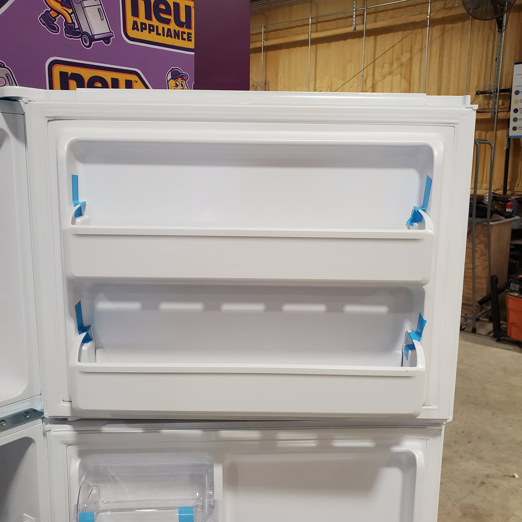 Frigidaire Top Freezer 18 Cu. Ft. Capacity Refrigerator with Spacious Interior Storage and Bright LED Lighting in White FFHT1822UW - Scratch and Dent (Minor)