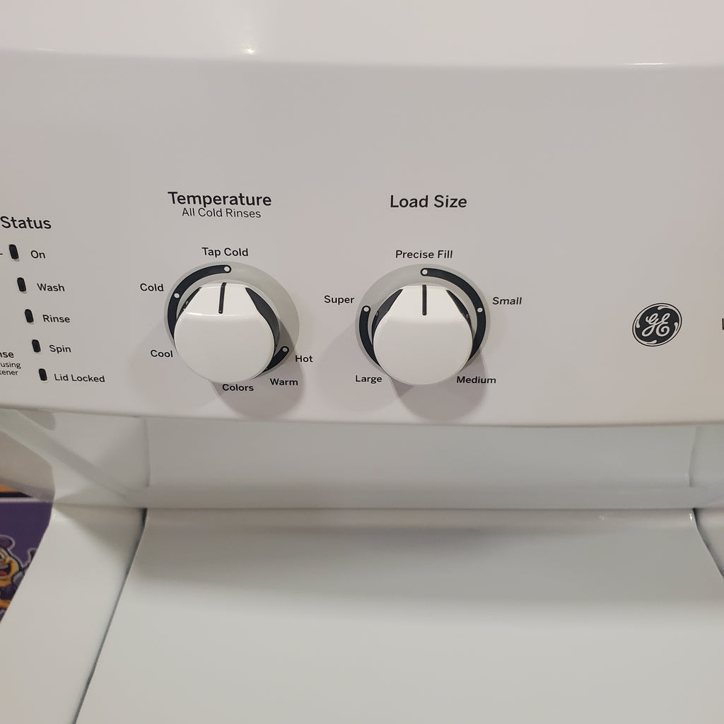 Pictures of GE Unitized Spacemaker® 3.8 cu. ft. Capacity Washer with Stainless Steel Basket and 5.9 cu. ft. Capacity Gas Dryer GUD27GSSMWW - Scratch & Dent - (Minor) - Neu Appliance Outlet - Discount Appliance Outlet in Austin, Tx