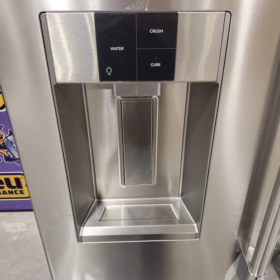 Frigidaire Professional 28 Cu. Ft. Standard-Depth French Door Refrigerator in Stainless Steel 4SD449 - PRFS2883AF - Scratch & Dent (Moderate)