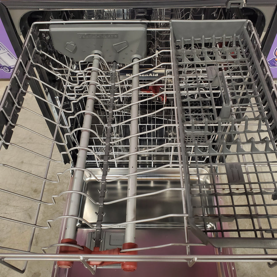 KitchenAid 360° Max Jets™ Third Rack Dishwasher with ProDry™ System 44 dBA 25SD093 - KDTS424SPS - Open Box