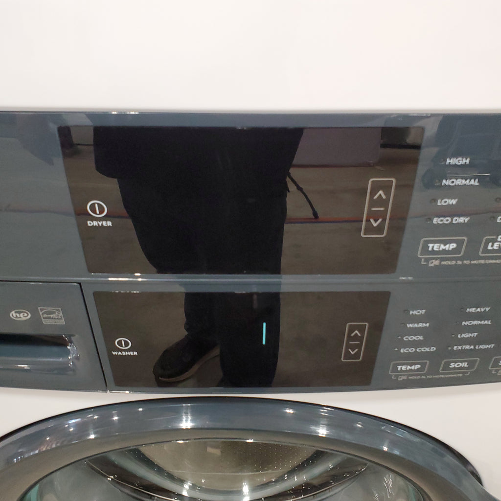 Electrolux 300 Series Laundry Tower Single Unit Washer & Electric Dryer with LuxCare® Wash System in White ELTE7300AW - Scratch & Dent (Minor)