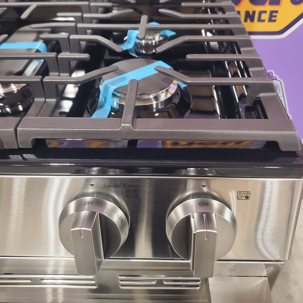 Pictures of LG 6.3 cu. ft. Smart Wi-Fi Enabled Probake Convection® Gas Range with Air Fry & EasyClean® 21SD031 - LRGN6323Y - Open Box - Neu Appliance Outlet - Discount Appliance Outlet in Austin, Tx