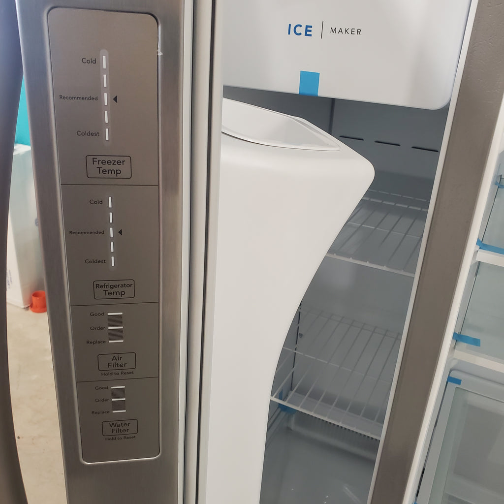 Pictures of Frigidaire Standard Depth 25.6 Cu. Ft. Side by Side 36" Refrigerator with a EvenTemp Cooling System FRSS26L3AF - Scratch and Dent (Minor) - Neu Appliance Outlet - Discount Appliance Outlet in Austin, Tx