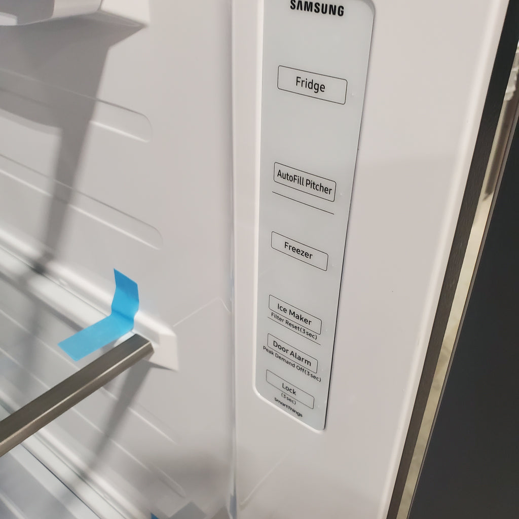 Pictures of Samsung Stainless Steel Bespoke Side-by-Side 28 cu. ft. Refrigerator with Beverage Center™ and Auto Fill Water Pitcher RS28CB7600QLAA - Open Box - Neu Appliance Outlet - Discount Appliance Outlet in Austin, Tx