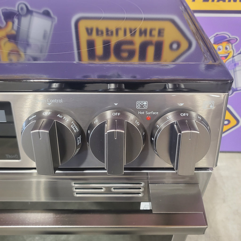 LG 6.3 cu. ft. Smart Electric Slide-in Range with InstaView®, ProBake Convection®, and Air Fry 3SD911 - LSEL6335ZE - Open Box