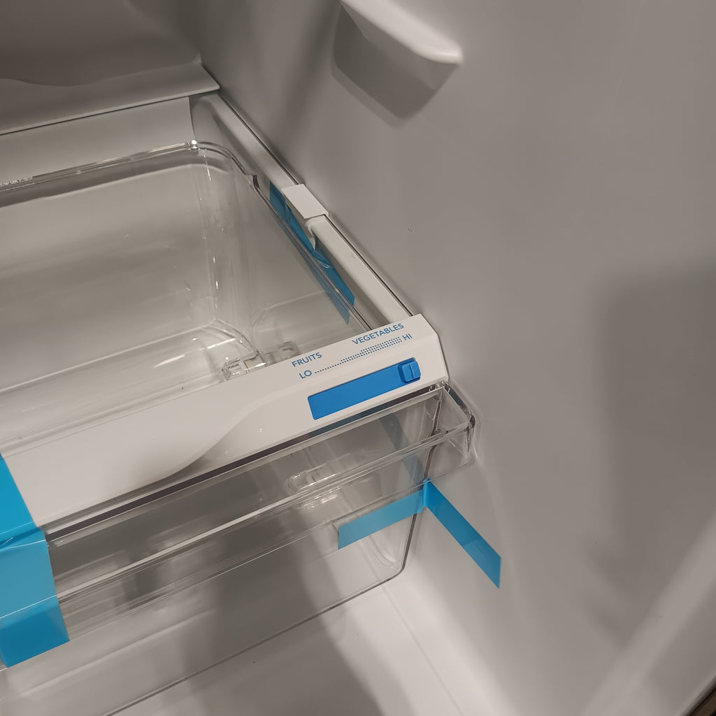 Pictures of Frigidaire 30" Wide 20 cu ft Top Freezer Refrigerator with EvenTemp™ Cooling System in Stainless Steel FFTR2045VS - Scratch & Dent (Minor) - Neu Appliance Outlet - Discount Appliance Outlet in Austin, Tx