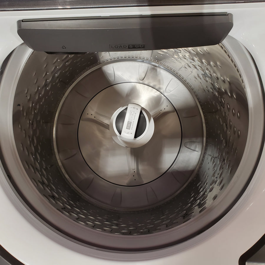 Whirlpool 5.2 - 5.3 cu. ft. Top Load Washer with 2 in 1 Removable Agitator and Load & Go™ Dispenser 22136SD358 - WTW8127LW - Scratch & Dent (Minor)