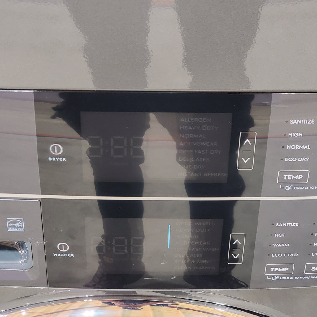 Pictures of Electrolux Titanium 600 Series Laundry Tower Single Unit 4.5 cu ft Washer & 8 cu ft Electric Dryer ELTE7600AT - Scratch & Dent (Minor) - Neu Appliance Outlet - Discount Appliance Outlet in Austin, Tx