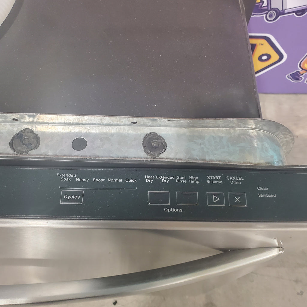 Pictures of Whirlpool Fingerprint Stainless Steel 24 In. Dishwasher with Ai Intelligent Wash and Sensor Cycle WDTA50SAKZ - Scratch and Dent (Minor) - Neu Appliance Outlet - Discount Appliance Outlet in Austin, Tx