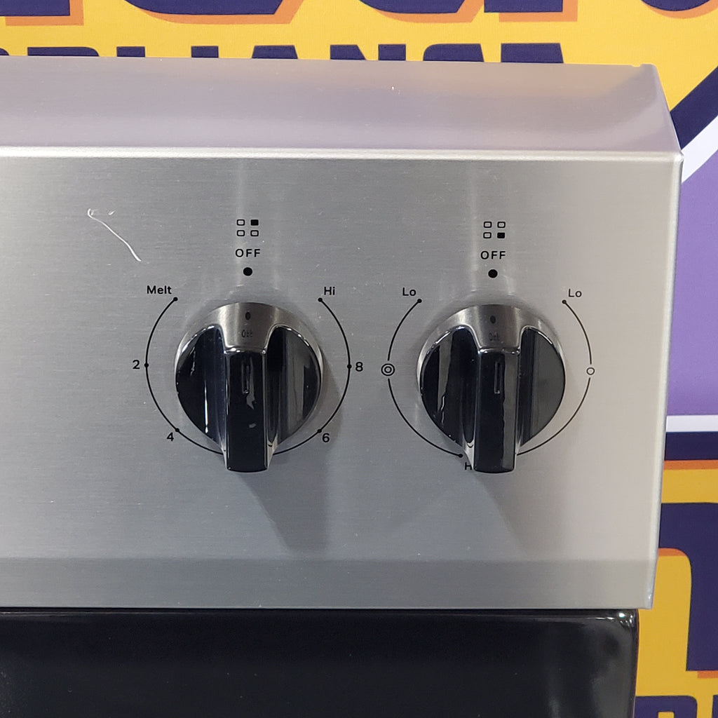 Pictures of Whirlpool Fingerprint Resistant Stainless Steel Electric 30 Inch Range with Steam Clean and No Preheat Mode WFES3330RZ - Scratch & Dent (Minor) - Neu Appliance Outlet - Discount Appliance Outlet in Austin, Tx