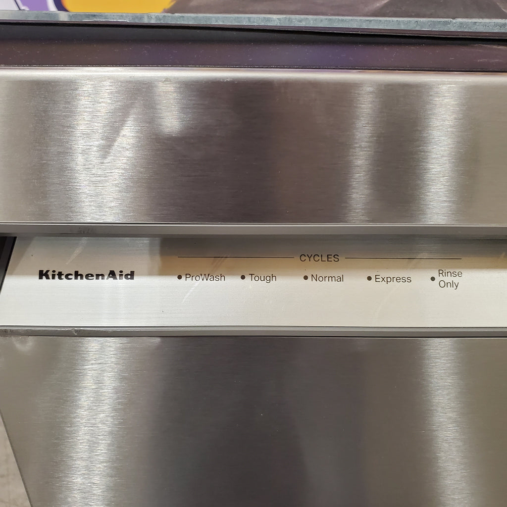 Pictures of KitchenAid 24-in Front Control Built-in Dishwasher with Third Rack, ProWash, ProDry Max , 44-Decibel 30131SD49 - KDFS424S - Scratch & Dent (Minor) - Neu Appliance Outlet - Discount Appliance Outlet in Austin, Tx
