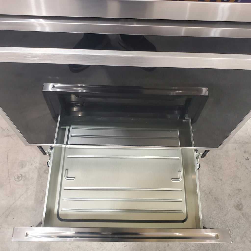 Pictures of Hisense 5.8 cu. ft. Freestanding Electric Oven HBE3501CPS - Open Box - Neu Appliance Outlet - Discount Appliance Outlet in Austin, Tx