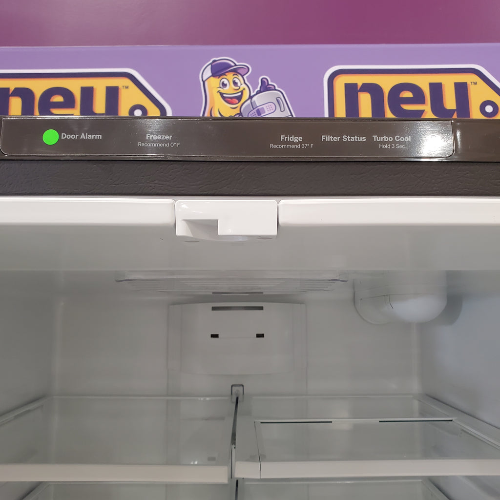 GE 33" Wide Stainless Steel ENERGY STAR 24.7 Cu. Ft. French-Door Refrigerator with Ice Maker and Water Dispenser GE9843 - GNE25JYKFS - New in Box