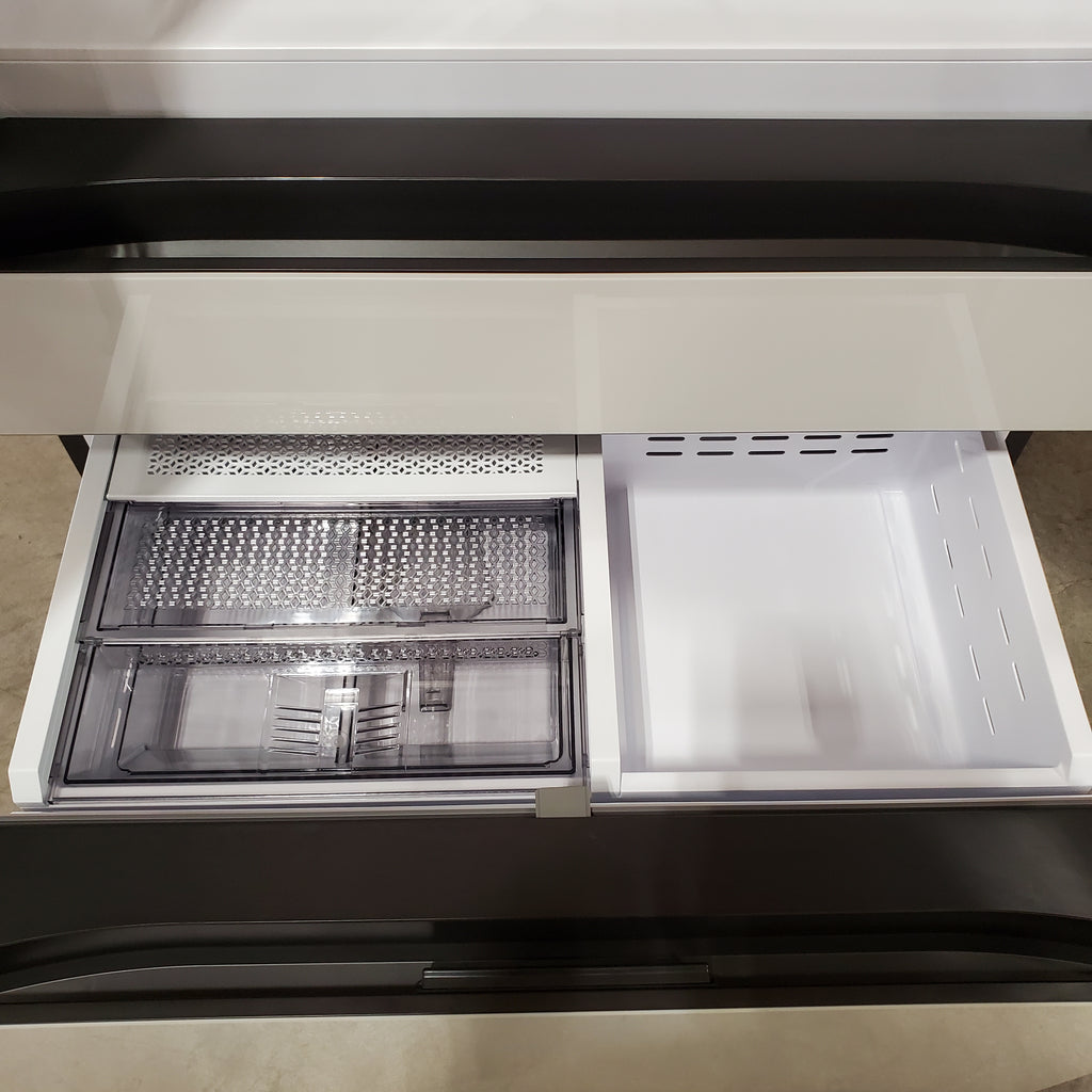 Samsung Bespoke AI 4-Door French Door 30132SD54 - RF23BB860012 - Scratch & Dent (Moderate)