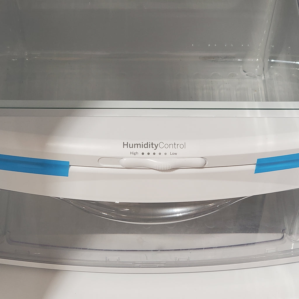 Pictures of GE 25.3 Cu. Ft. Side-By-Side Refrigerator in Fingerprint Resistant Stainless Steel GSS25GYPFS - Scratch & Dent (Minor) - Neu Appliance Outlet - Discount Appliance Outlet in Austin, Tx