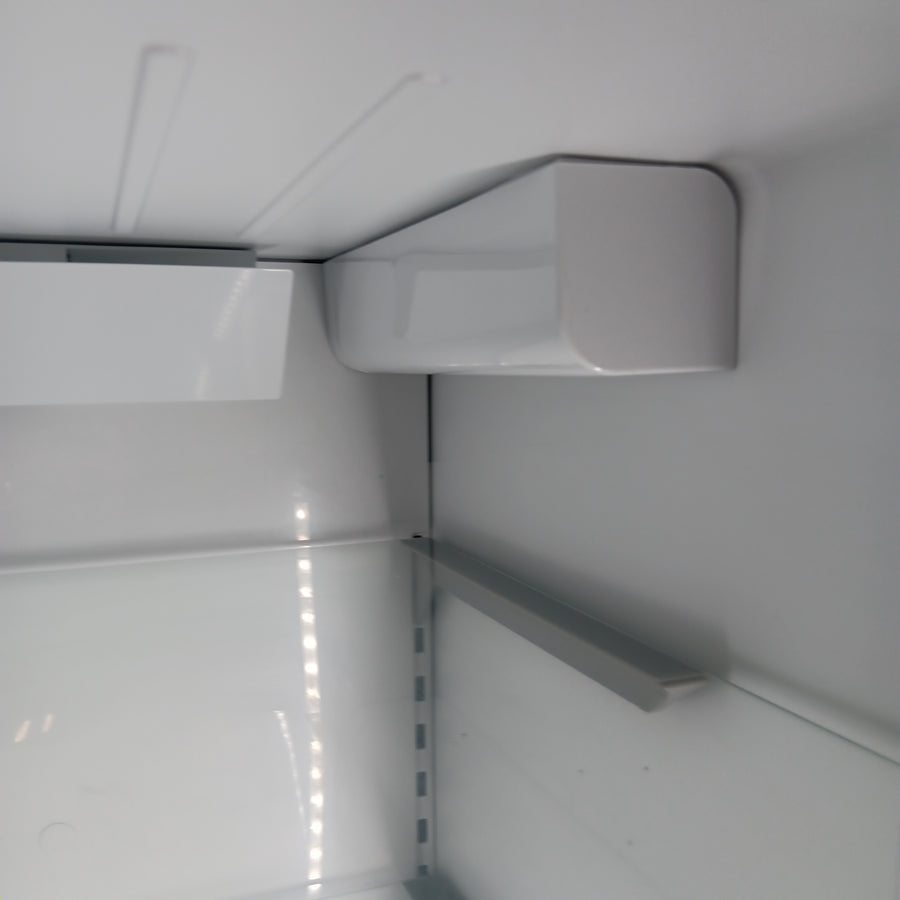 Bosch Fastest Ice Maker Standard-Depth 300 Series 26-cu ft 3-Door Smart Compatible French Door Refrigerator with Ice Maker with Water and Ice Dispenser in Stainless Steel B36FD31ENS - Scratch & Dent (Major)
