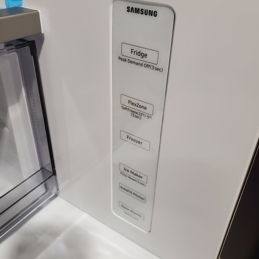 Pictures of Samsung 29 cu. ft. Bespoke 4-Door French Door Refrigerator with Beverage Center™ in Stainless Steel 4SD412 - RF29BB8600QL - Scratch & Dent (Minor) - Neu Appliance Outlet - Discount Appliance Outlet in Austin, Tx