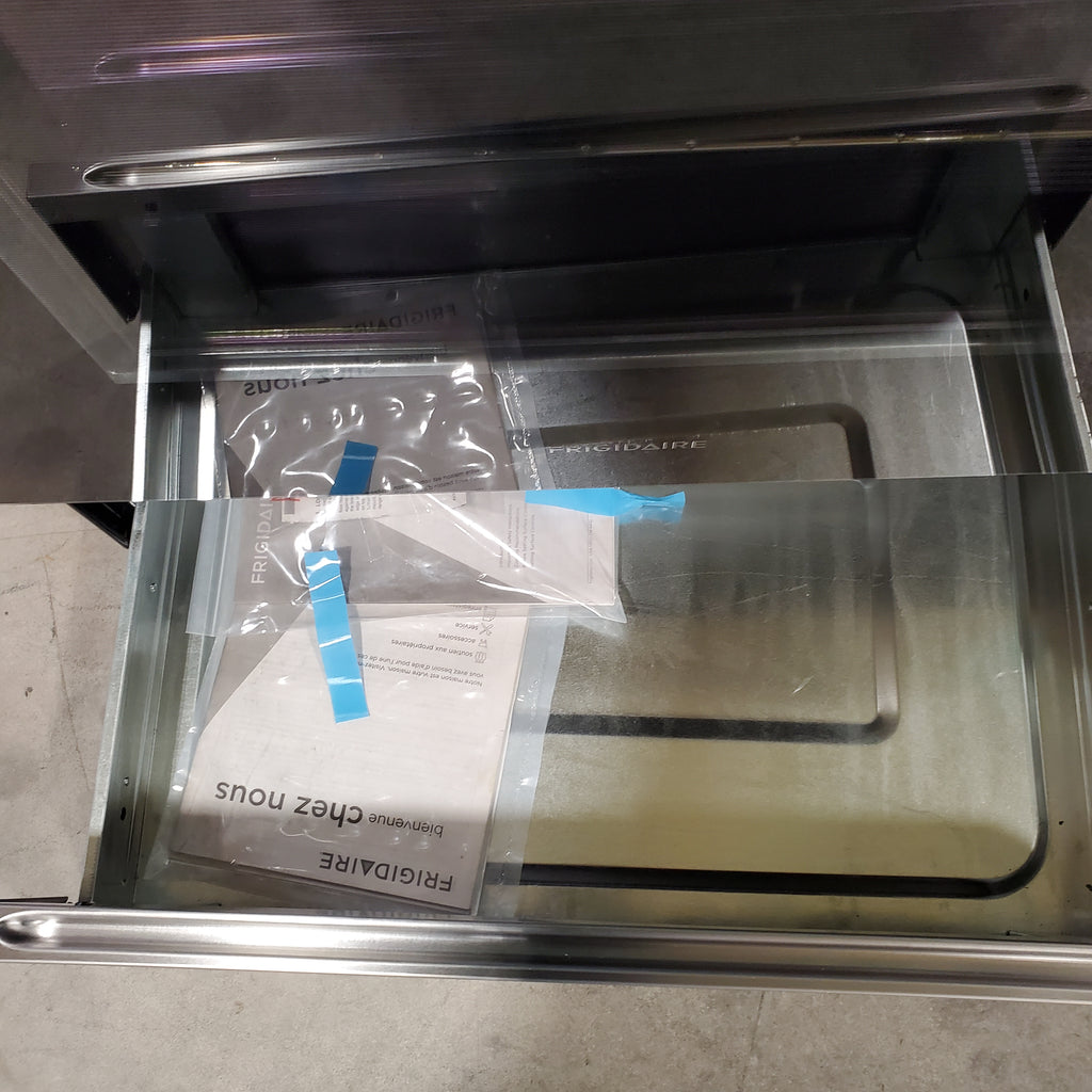 Pictures of Frigidaire Fingerprint Stainless Steel Electric 30 Inch 5 Burner Ranch with Even Temp Element and Even Baking Technology FCRE306LAF - Scratch and Dent (Minor) - Neu Appliance Outlet - Discount Appliance Outlet in Austin, Tx