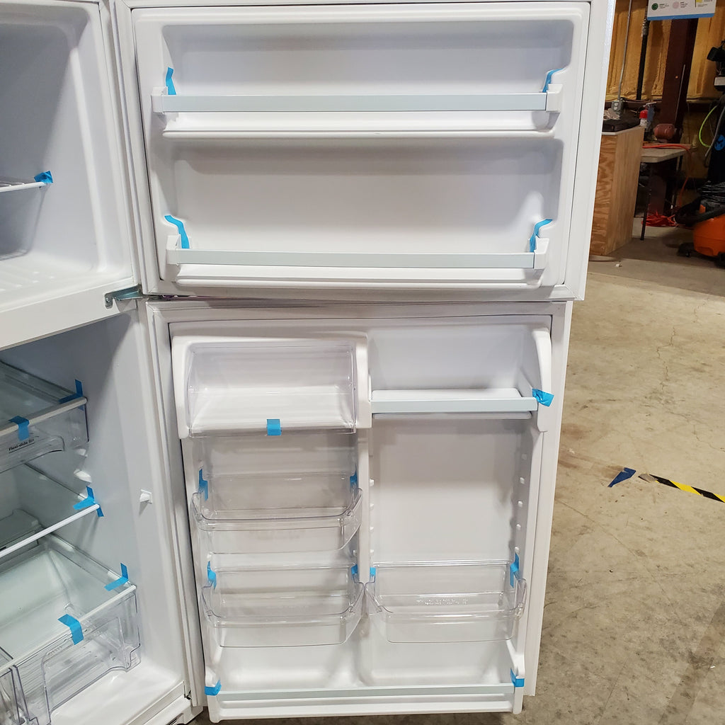 Whirlpool 33" Wide Top Freezer 20.5 cu ft Refrigerator with Ice Maker and Frameless Glass Shelves and Flexi-Slide Bin 3SD862 - WRT311FZDW - Scratch & Dent (Minor)