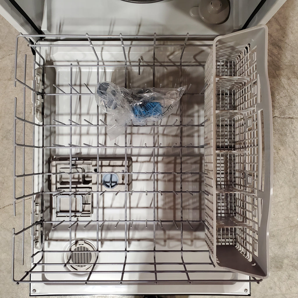 Whirlpool Quiet Dishwasher with Boost Cycle 25SD099 - WDF341PAPB - Scratch & Dent (Minor)