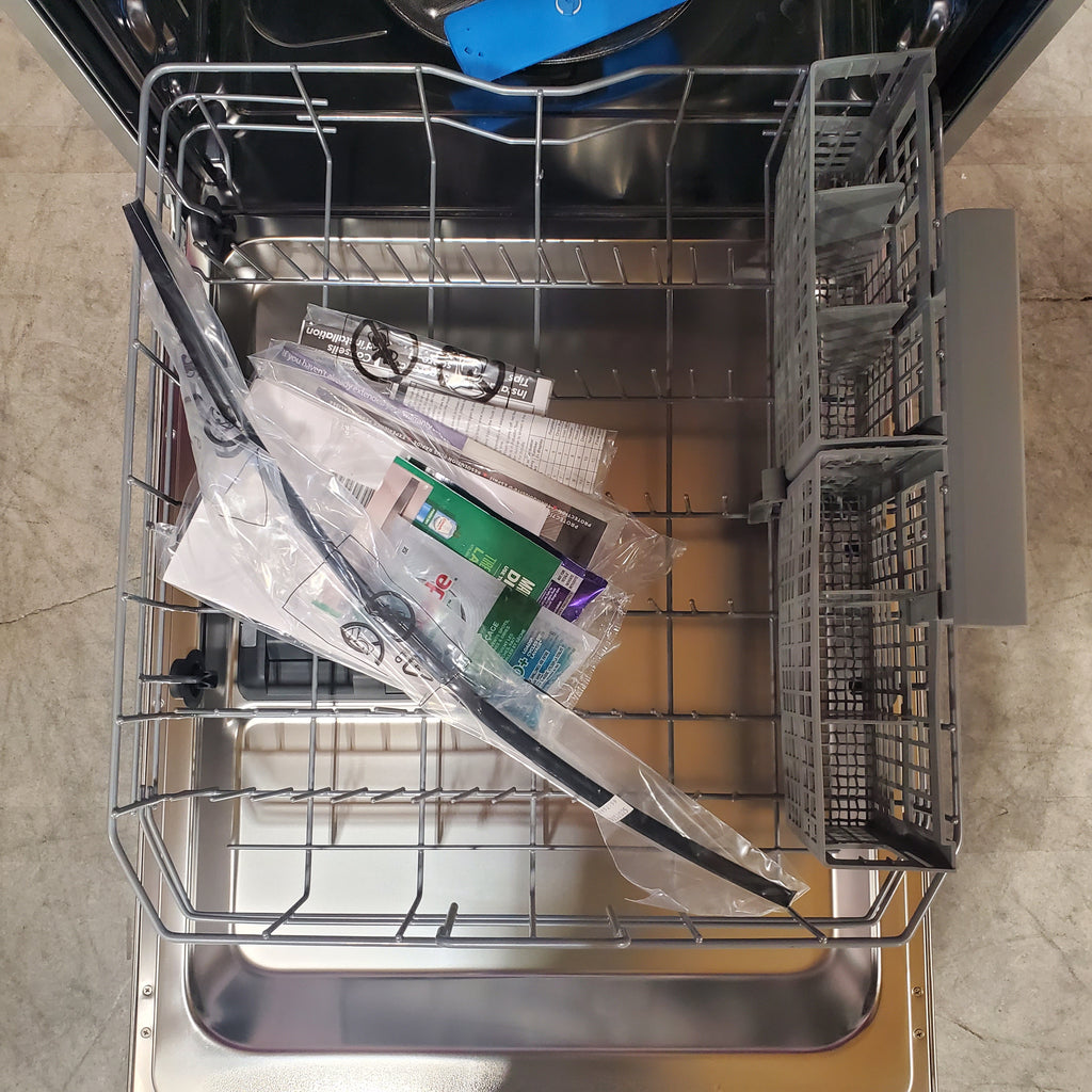 Frigidaire Stainless Steel Tub Dishwasher with Third Rack 3SD934 - FDSH4501AS - Scratch & Dent (Minor)