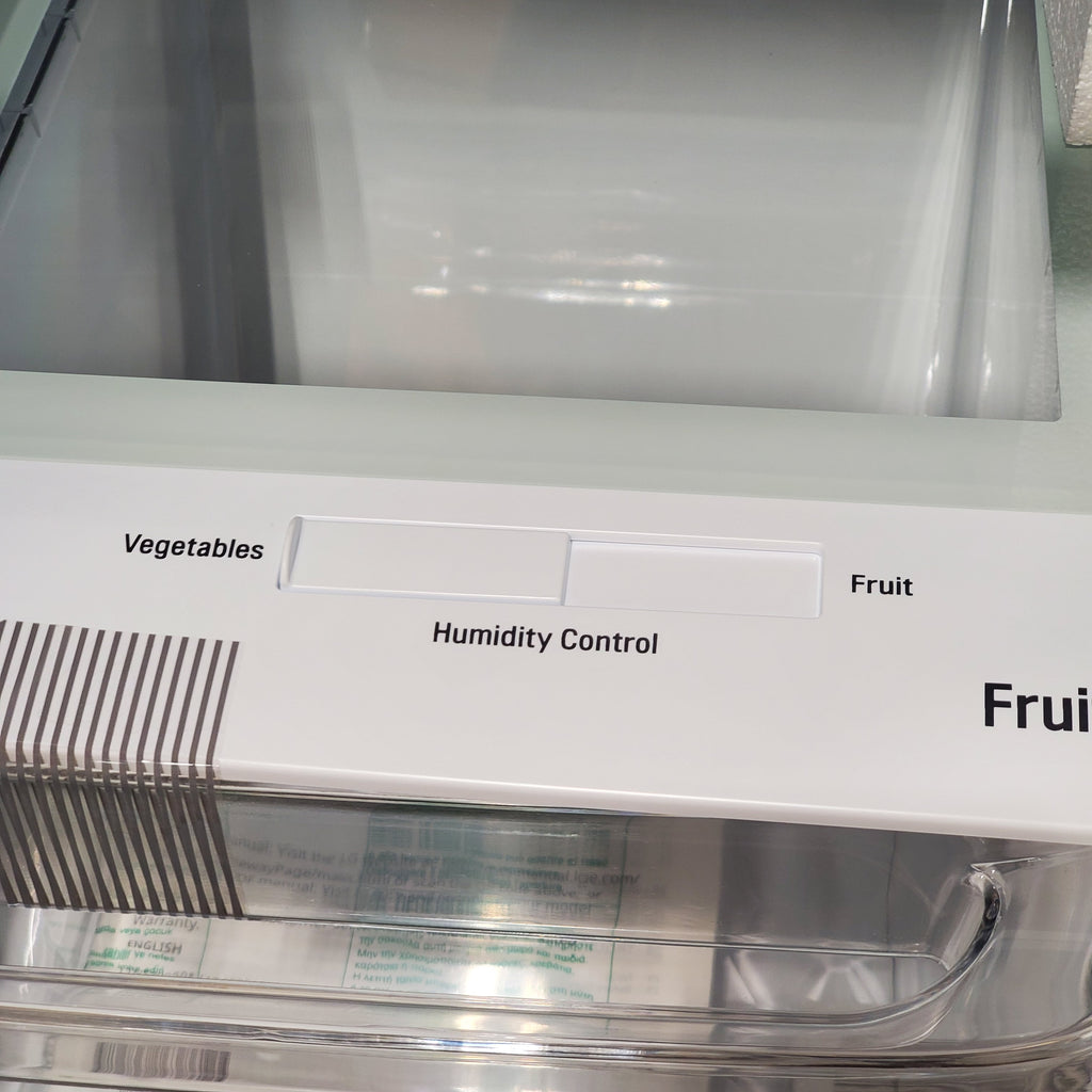 Pictures of LG 20 cu. ft. 30 Inch Wide Top Freezer Refrigerator in Stainless Steel 21SD02 - LTCS20020S - Scratch & Dent (Minor) - Neu Appliance Outlet - Discount Appliance Outlet in Austin, Tx