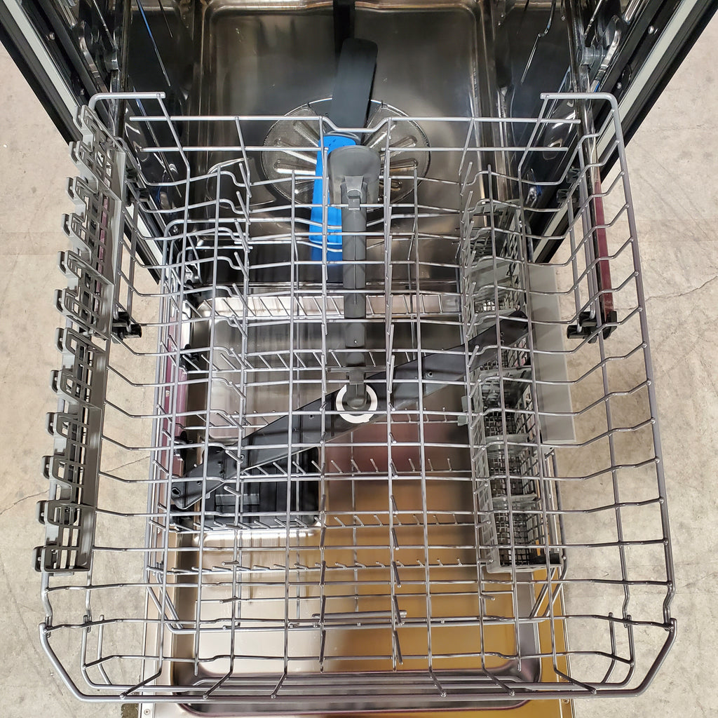 Frigidaire 24" Stainless Steel Tub Dishwasher 3SD750 - FDSP4501AS - Scratch & Dent (Minor)