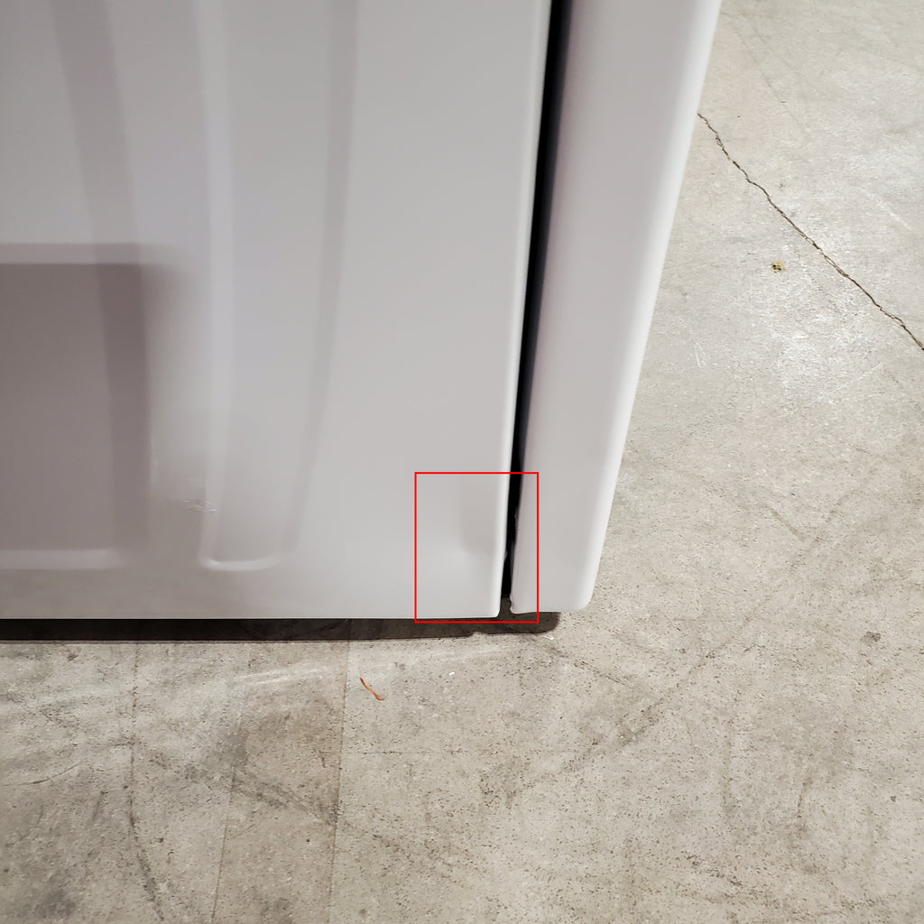 Pictures of Maytag Top Load 4.7 cu. ft. Agitator Washer with Extra Power and Deep Fill Option MVW5435PW - Open Box and MayTag 7.0 cu. ft. Top Load Electric Wrinkle Prevent Dryer 16090 - MED4500MW - Scratch & Dent (Minor) - Neu Appliance Outlet - Discount Appliance Outlet in Austin, Tx