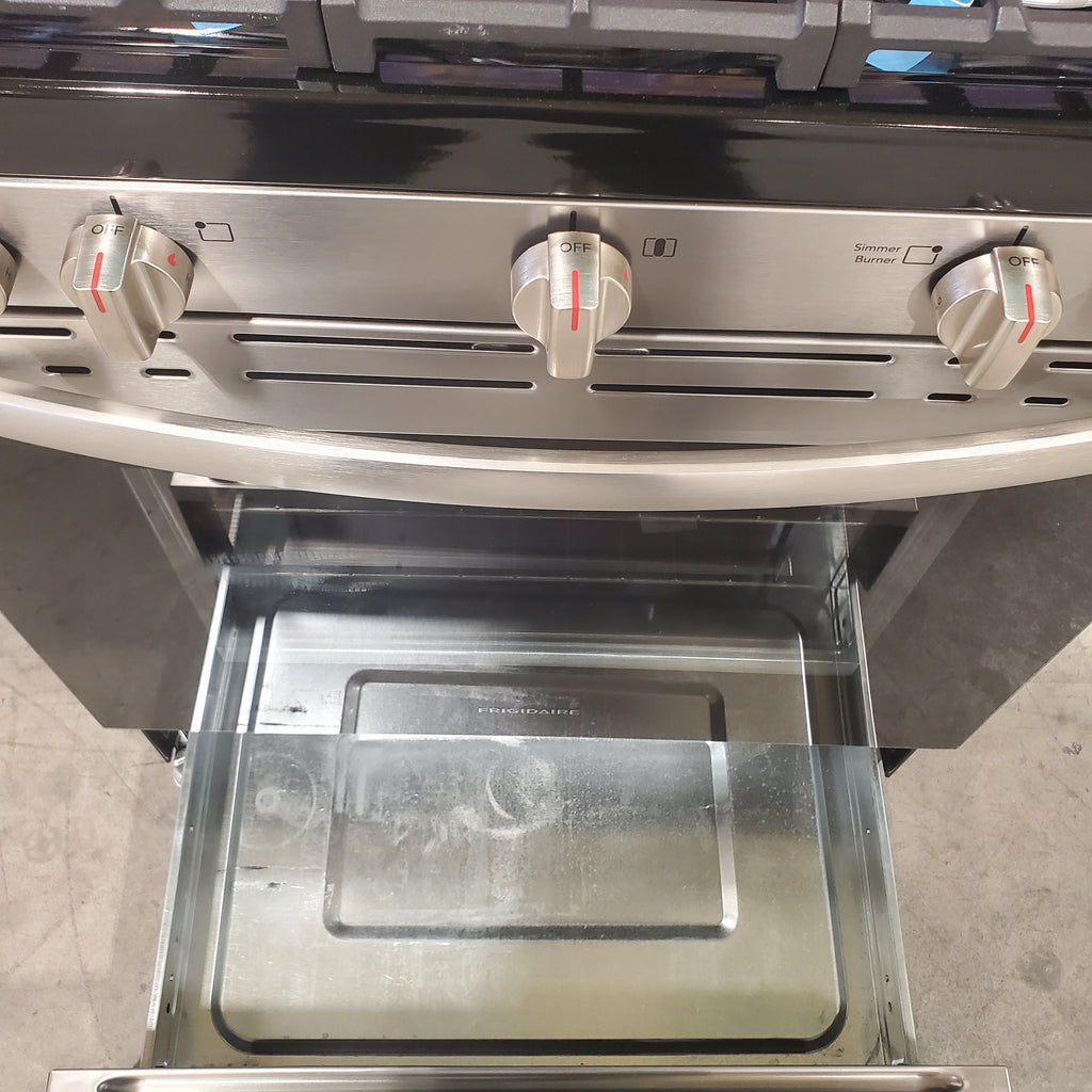 Pictures of Frigidaire 30" EasyCare™ Stainless Steel Finish 5 Burner Gas Range with Quick Boil and Even Baking Technology FCRG306LAF - Scratch & Dent (Minor) - Neu Appliance Outlet - Discount Appliance Outlet in Austin, Tx