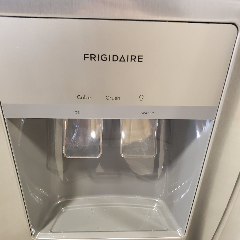 Pictures of Frigidaire Standard Depth 25.6 Cu. Ft. Side by Side 36" Refrigerator with a EvenTemp Cooling System FRSS26L3AF - Scratch and Dent (Minor) - Neu Appliance Outlet - Discount Appliance Outlet in Austin, Tx