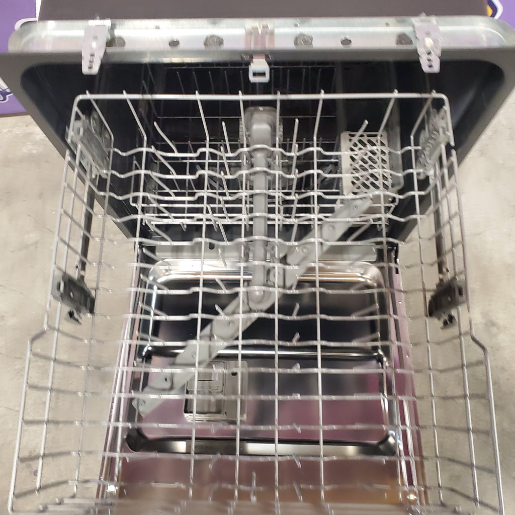 Pictures of Whirlpool Built In Dishwasher with 55 dBA in Fingerprint Resistant Stainless Steel 6SD127 - WDP540HAMZ - Open Box - Neu Appliance Outlet - Discount Appliance Outlet in Austin, Tx