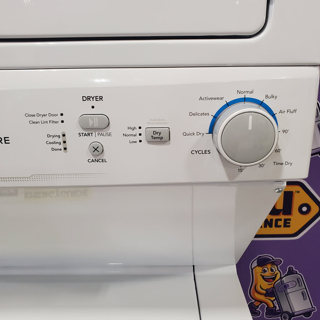 Frigidaire Gas Washer/Dryer Laundry Center - 3.9 Cu. Ft Washer and 5.5 Cu. Ft. Dryer FLCG7522AW - Scratch & Dent (Minor)