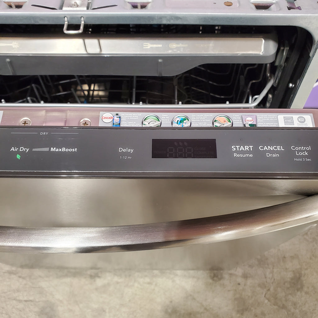 Pictures of Frigidaire Gallery 24 in. Smudge-Proof Stainless Steel ENERGY STAR Top Control Built In Dishwasher with Third Rack 22133SD171 - GDSH4715AF - Scratch & Dent (Minor) - Neu Appliance Outlet - Discount Appliance Outlet in Austin, Tx